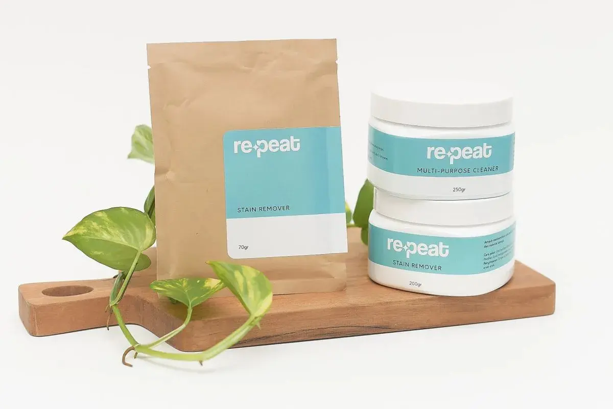 Produk re.peat Multi Purpose Cleaner dan Stain Remover