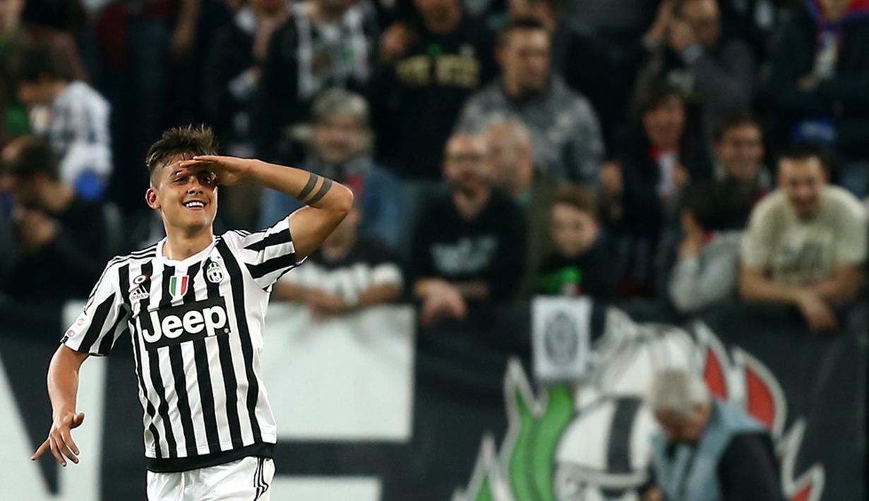 Paulo Dybala mencetak dua gol saat Juventus menaklukkan Lazio 3-0 pada lanjutan Serie A di Stadion Juventus, Turin, Kamis (21/4/2016) dini hari WIB. (AFP/Marco Bertorello)