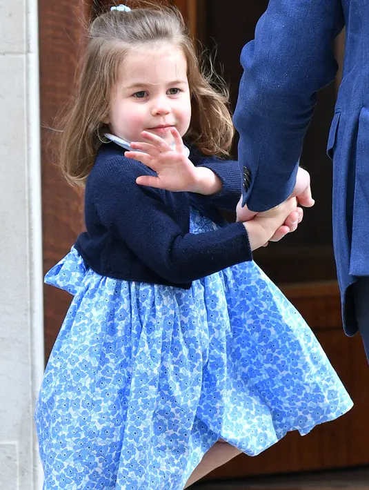 Seperti yang sudah diketahui, Charlotte sendiri berulang tahu ke-3 pada 2 Mei lalu. (REX/Shutterstock/HollywoodLife)