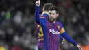 1. Lionel Messi (Barcelona) - 17 gol dan 10 assist (AFP/Lluis Gene)