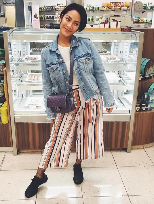 (Instagram/tarabasro)