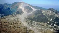 Erupsi Gunung Unzen di Jepang memicu tanah longsor dan tsunami yang menewaskan 15 ribu manusia (Public Domain)