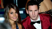 Kostum Merah `Mencolok Mata` Messi Tuai Hujatan