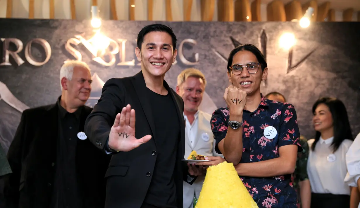 "Kita sepakat bikin film Wiro Sableng yang komersil dan disukai oleh seluruh orang, tetapi tetap merujuk pada buku. Karena Wiro Sableng sudah jadi legenda Indonesia," ucap Sheila saat jumpa pers di kawasan Kuningan, Kamis (9/2). (Adrian Putra/Bintang.com)