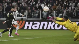 Berkat hasil ini, Juventus pun memperbesar peluang mereka melaju ke semifinal. (Fabio Ferrari/LaPresse via AP)