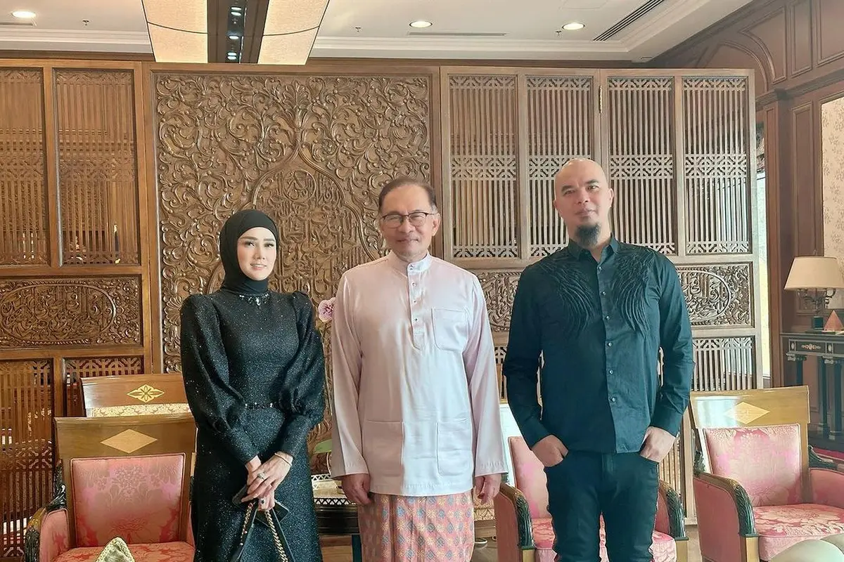 Mulan Jameela - Ahmad Dhani