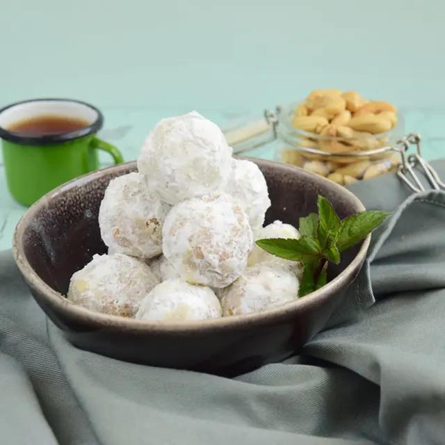 Resep Kue Kering Putri Salju Lumer Tanpa Telur Lifestyle Fimela Com