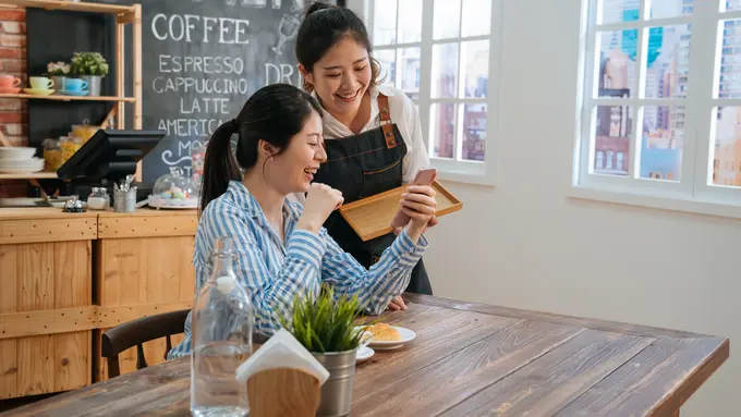 Sahabat Fimela di Surabaya dan Sekitarnya, Join Grup WhatsApp Fimelahood, Yuk!