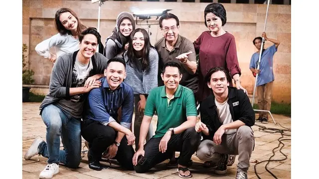 Kangen Syuting, Ini 5 Potret Ben Kasyafani dengan Pemain Samudra Cinta