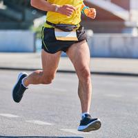 Biar Olahraga Lebih Nyaman dan Praktis di Bulan Ramadan, Ini 4 Tas Pinggang yang Wajib Kamu Punya