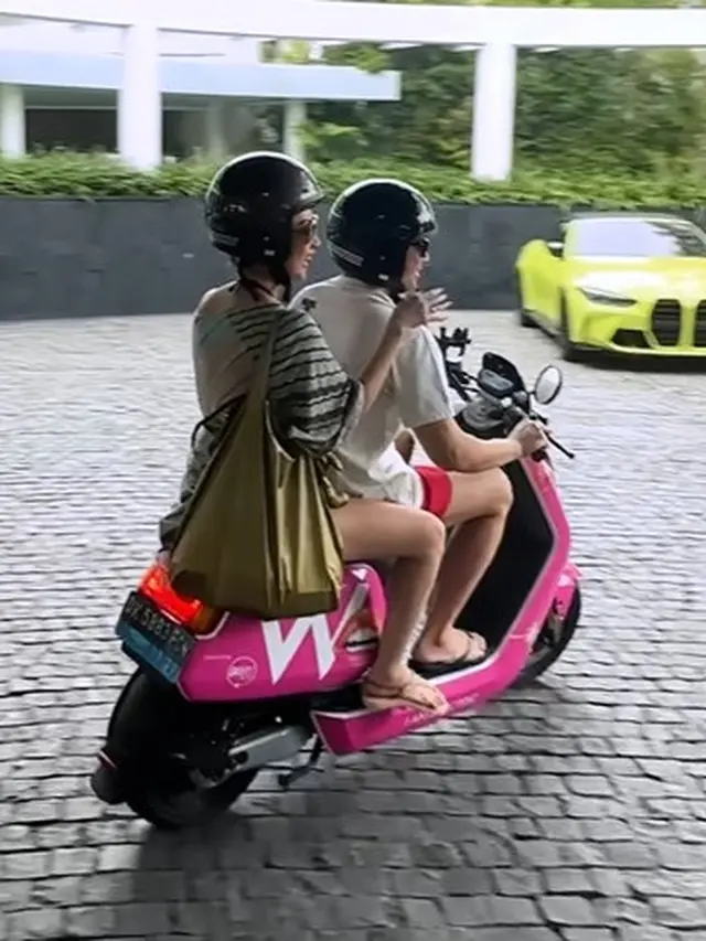 Potret BCL dan Tiko (Sumber: Instagram/itsmebcl)