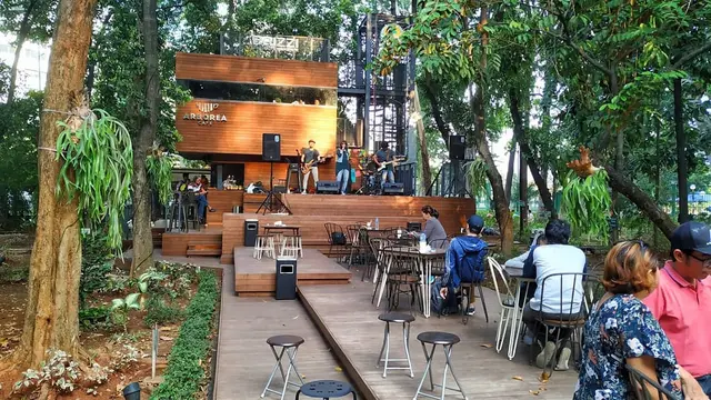 Kafe Bernuansa Alam di Jakarta