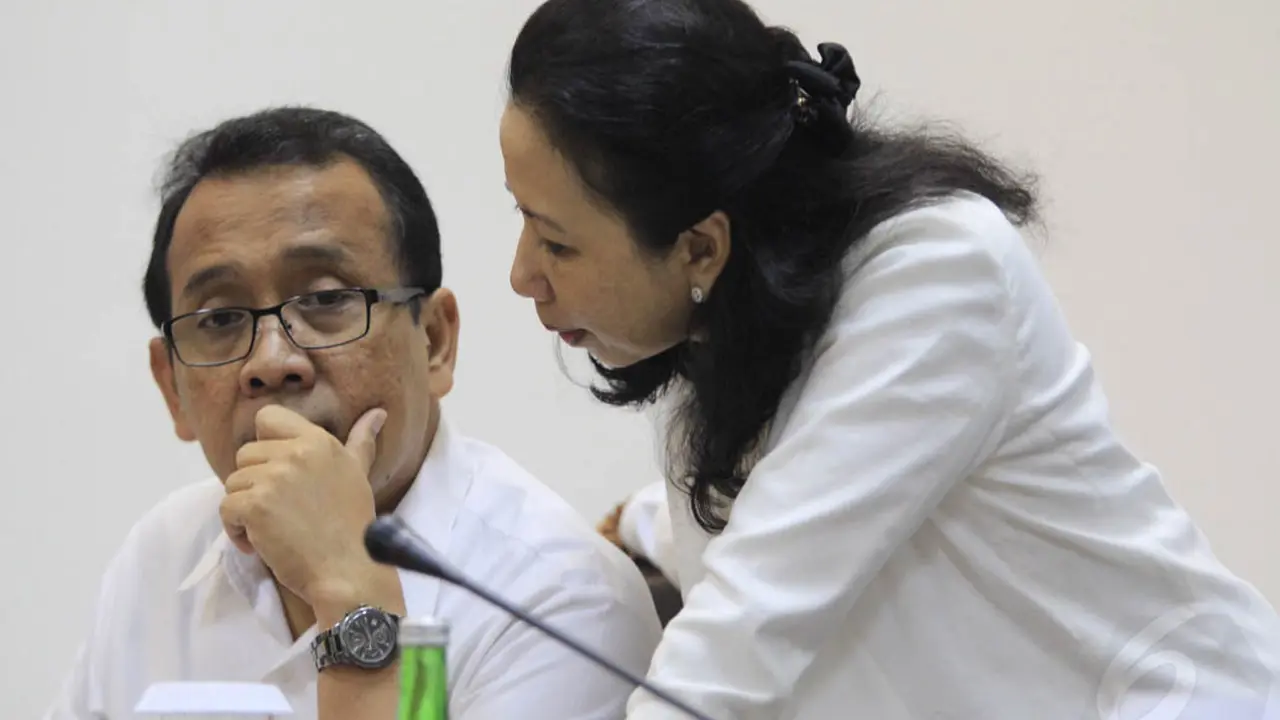 Serba Putih di Rapat Terbatas Ekonomi