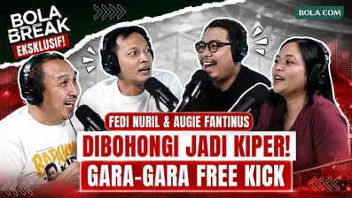 Bola Break kedatangan Fedi Nuril dan Augie Fantinus, pemeran film “Bapakmu Kiper”. Fedi Nuril dan Augie Fantinus spill cerita film yang mengangkat sepak bola antarkampung (Tarkam), termasuk perjuangan tim bapak-bapak menuju final, drama hubungan ...