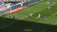 Real Madrid meraih kemenangan 3-0 atas Alaves dalam lanjutan La Liga. This video is presented by BallBall