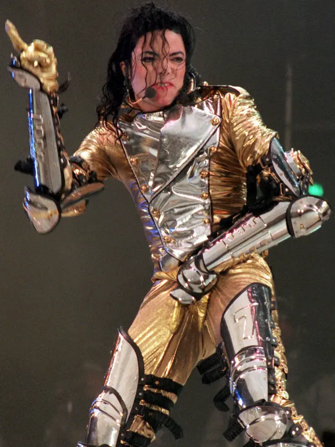 [Bintang] Michael Jackson