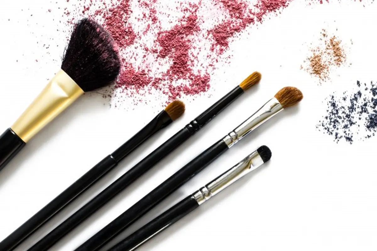 [Bintang] Ilustrasi Makeup