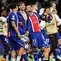 Gelandang asal Spanyol milik Paris Saint-Germain, Fabian Ruiz (tengah), merayakan kemenangan bersama rekan-rekan setimnya usai pertandingan Liga Champions UEFA (fase liga, pekan pertama) antara Paris Saint-Germain (PSG) dan Slovan Bratislava di Stadion Parc des Princes, Paris, pada 10 September 2026. Paris Saint-Germain (PSG) menang 6-1 atas Slovan Bratislava. (Anne-Christine POUJOULAT/AFP)