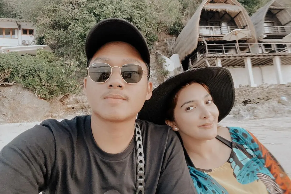 [Fimela] Ashanty dan Azriel Hermansyah