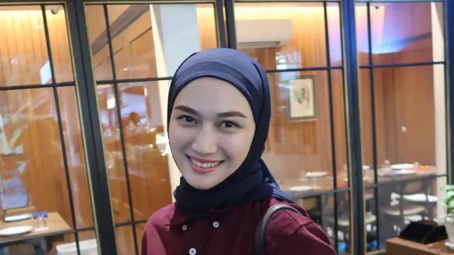 Gaya fashionable Melody Laksani. (credit:instagram.com/melodylaksani92)