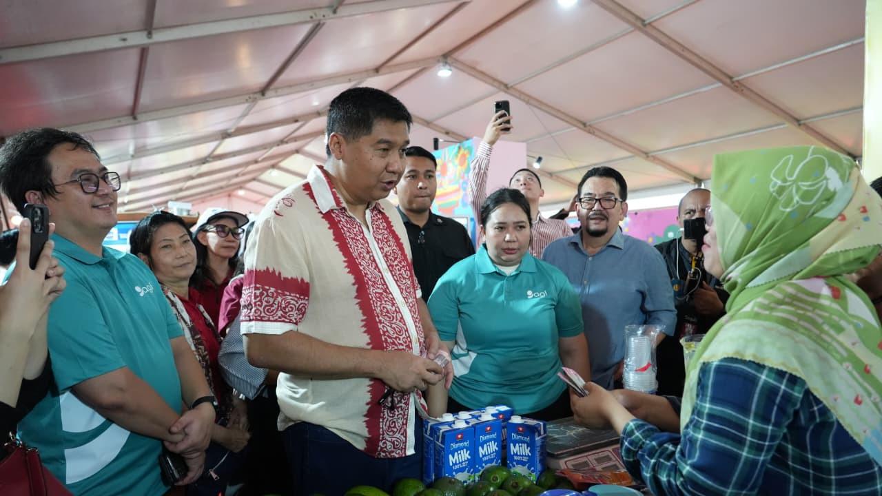 Menteri PKP Beri 100 Pelaku UMKM Rumah Subsidi Tanpa DP