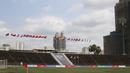 Suasana tampak dalam dari Stadion National Olympic di Phnom Penh, Rabu (20/2). Stadion ini menjadi salah satu venue yang menggelar laga Piala AFF U-22 2019. (Bola.com/Zulfirdaus Harahap)