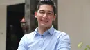 "Ya namanya godaan pasti selalu ada. Begitu juga dengan cewek, kita bisa tergoda atau nggak (orang ketiga). Jadi ya tergantung dengan iman kita. Jadi kita harus kuat iman juga ya," jelas Samuel Zylgwyn. (Nurwahyunan/Bintang.com)