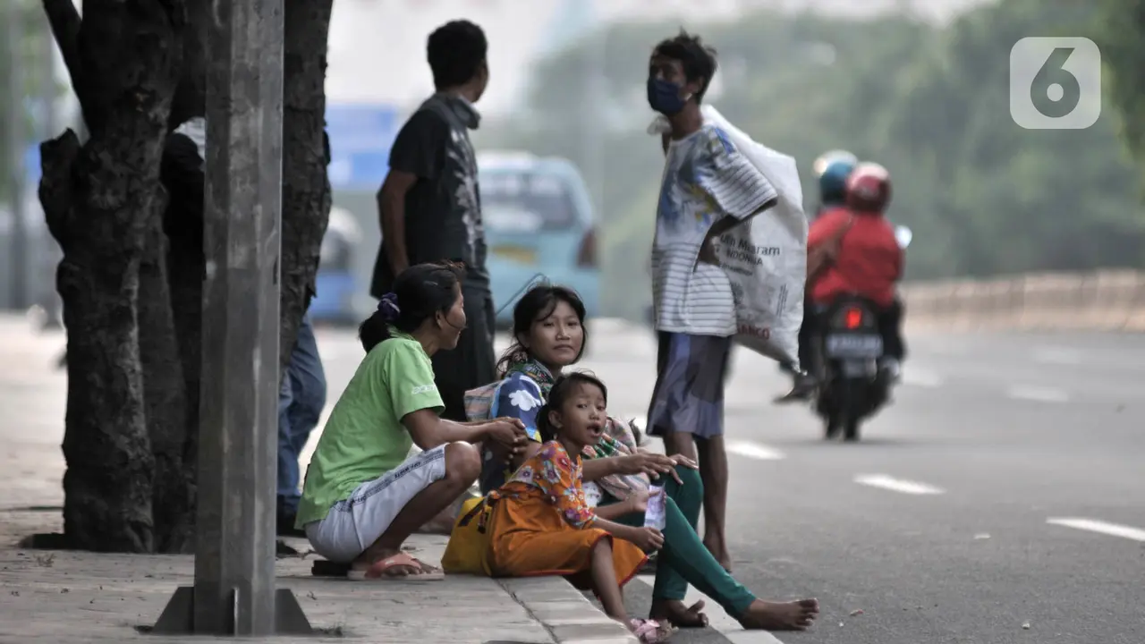 FOTO: PMKS Penuhi Jalanan Ibu Kota