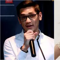 Afgan dan Syahrini sama-sama menangi kategori penyanyi solo paling ngetop di SCTV Music Awards 2015.