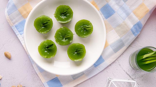 kue ijo kukus
