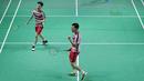 Ekspresi Kevin Sanjaya/Marcus Gideon meraih poin atas Mads Conrad/Mads Pieler pada perempat final ganda putra Indonesia Open 2018 di Istora Senayan, Jakarta, (6/6/2018). Kevin/Marcus menang 20-22, 22-20, 21-18. (Bola.com/Nick Hanoatubun)