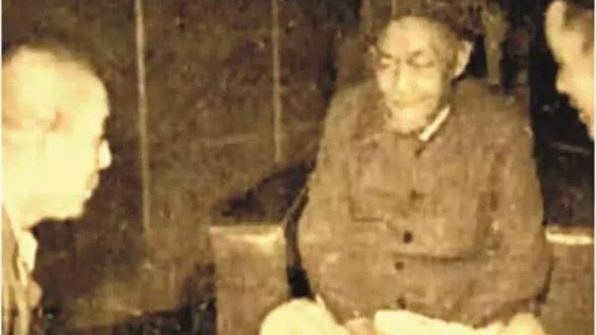 Porno katta opasining oldida qarshilik qila olmadi