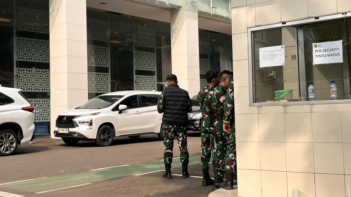 Kejagung Benarkan Geledah Kantor BGN  #News