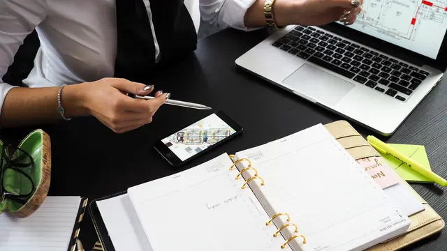 Buatlah Perencanaan Kerja