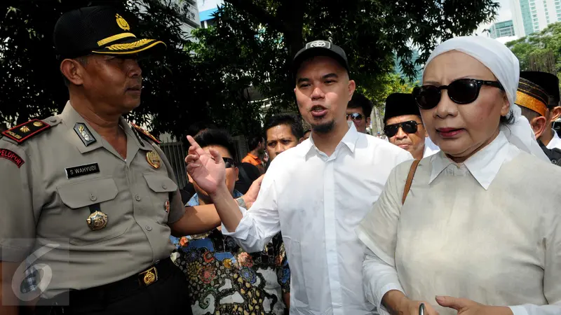 20160602-Dilarang Demo "Tangkap Ahok", Ahmad Dhani & Ratna Sarumpaet Datangi KPK-Jakarta