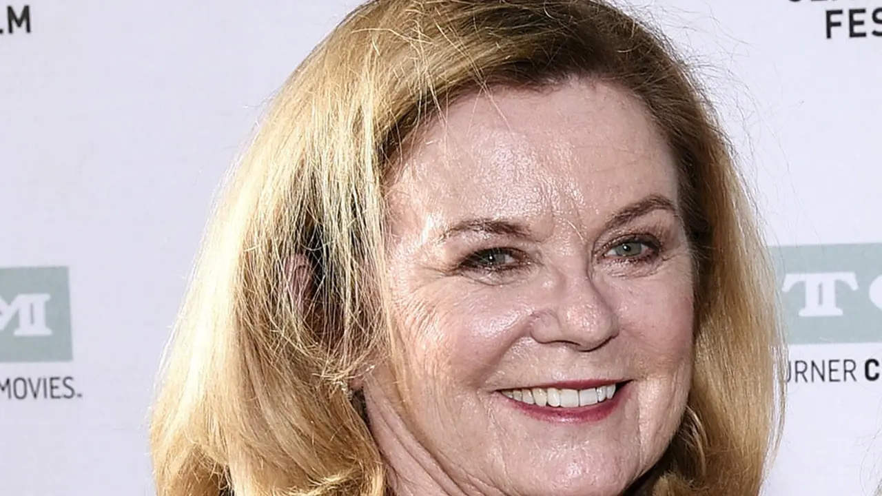 Heather Menzies-Urich
