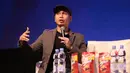 Begitu juga saat menjadi pembicara dalam acara XYZ Day 2018 di Senayan City, Jakarta Pusat Rabu (25/4) siang. Banyak penonton yang memenuhi area tertawa saat Radit di atas panggung. (Adrian Putra/Bintang.com)