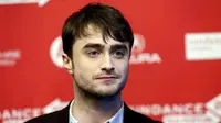 Wah, Daniel Radcliffe Jadi Penyair