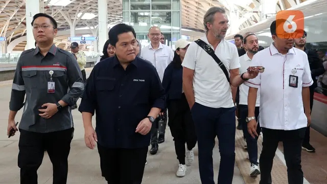Foto: Diproyeksikan Jadi Transportasi Peserta Piala Dunia U-17, Erick Thohir Ajak FIFA Naik Kereta Cepat Whoosh