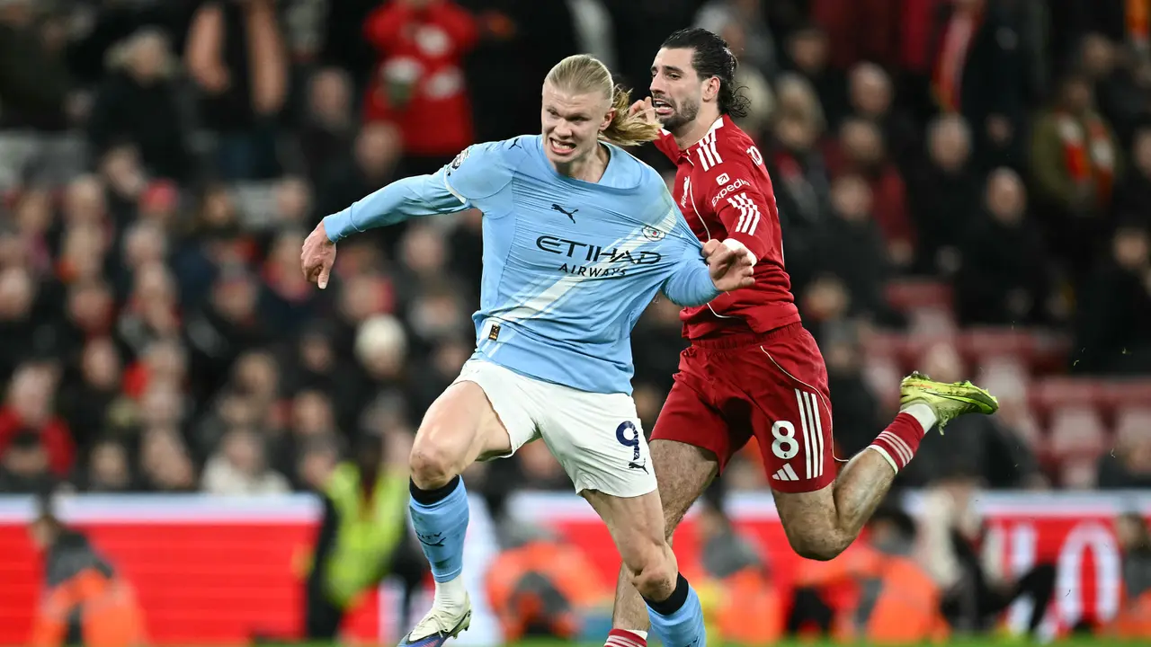 Foto: Liverpool Kena Comeback Manchester City, Haaland Sang Penentu Kemenangan