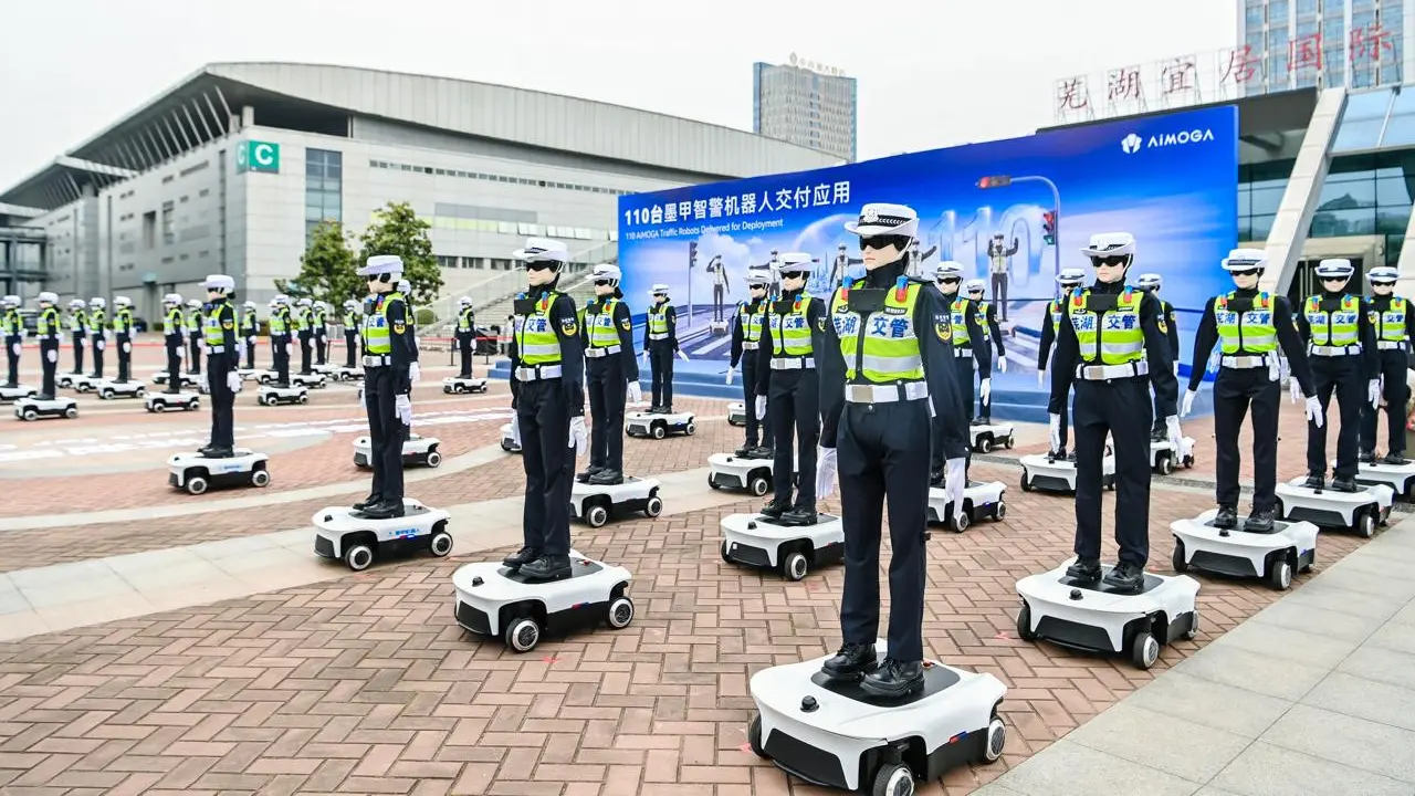 Bukan Cuma Mobil, LEPAS juga Mulai Kirim 1.000 Unit AiMOGA Robot (ist)