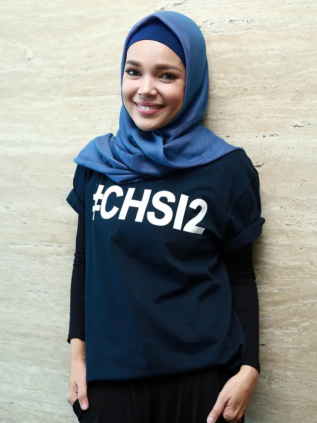 [Bintang] Dewi Sandra