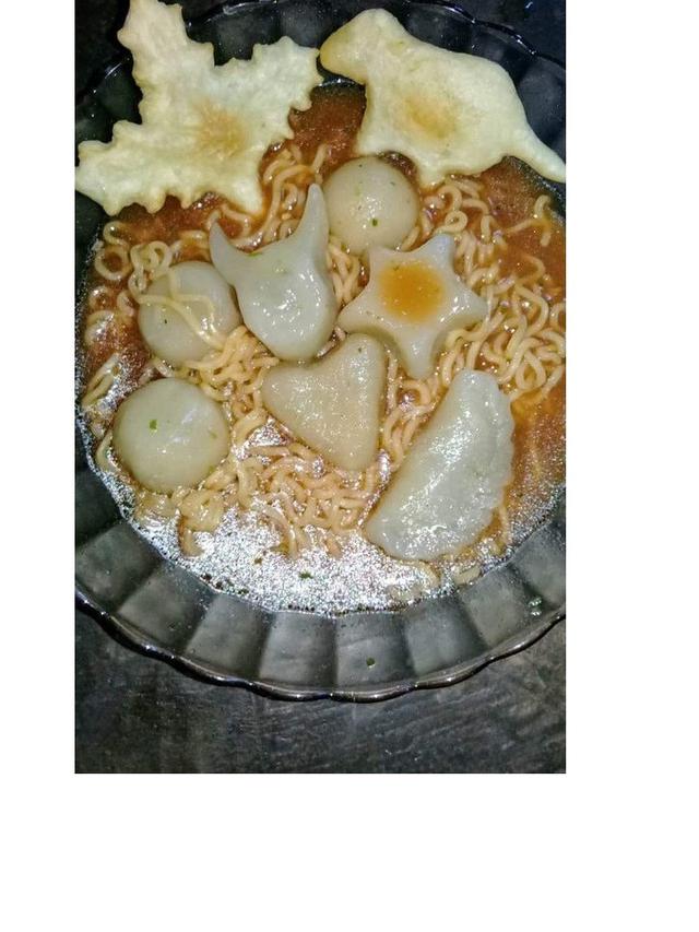 8 Kreasi Bentuk Makanan Ini Unik Banget Bikin Geleng Kepala Hot