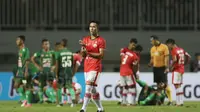 Pemain Persija Jakarta, Ryuji Utomo saat melawan PS TNI pada laga Liga 1 2017 di Stadion Pakansari, Bogor, (8/6/2017). (Bola.com/Nicklas Hanoatubun)