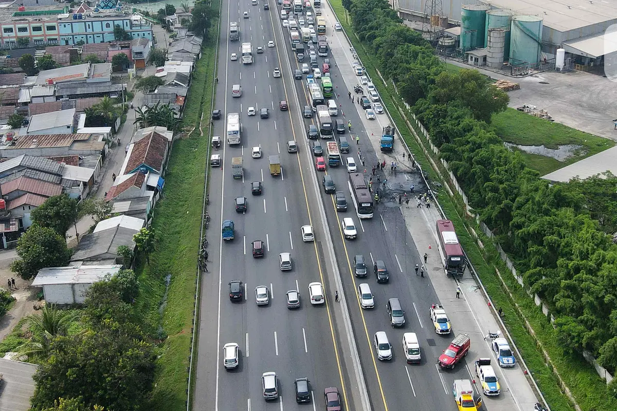 Lokasi Kejadian Kecelakaan Maut KM 58 Tol Cikampek
