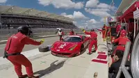 Ferrari 458 Italia GT Ini Hampir Balapan Hanya dengan Tiga Roda