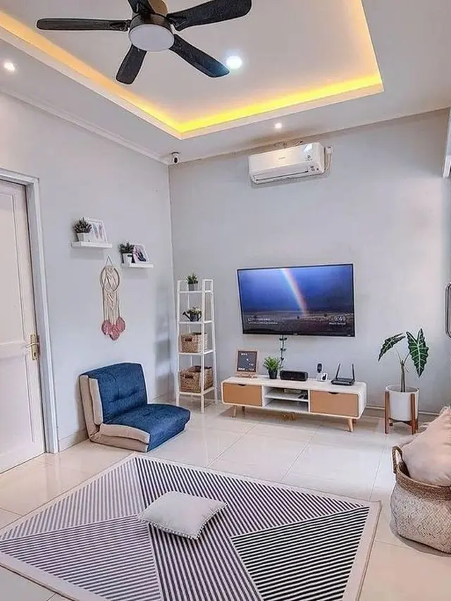 Ruang Keluarga Nyaman Lesehan Tapi Modern