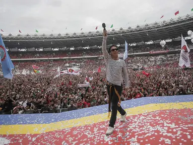 Tim Pemenangan Nasional (TPN) Ganjar Pranowo dan Mahfud Md menggelar agenda ‘Hajatan Rakyat #3 Konser Salam Metal’ di Stadion Utama Gelora Bung Karno (SUGBK), Jakarta, Sabtu (3/2/2024). (Liputan6.com/Angga Yuniar)