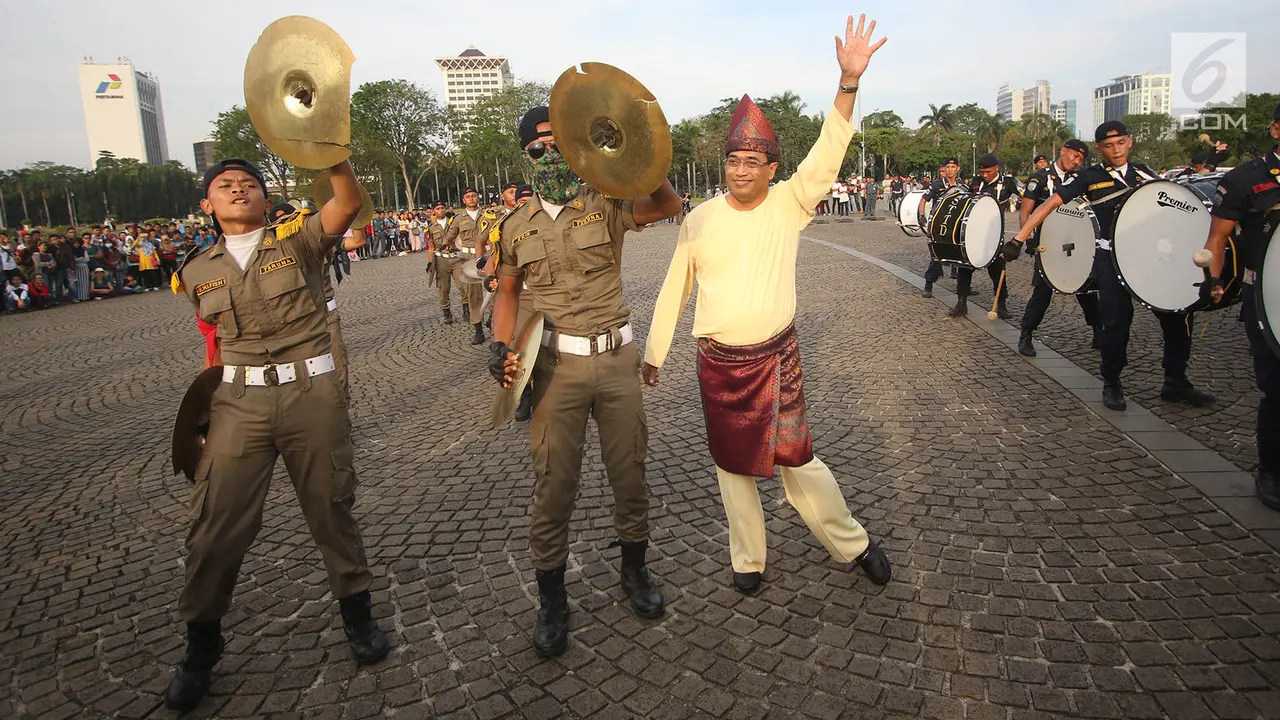 Menteri Budi Karya di Puncak Hari Perhubungan