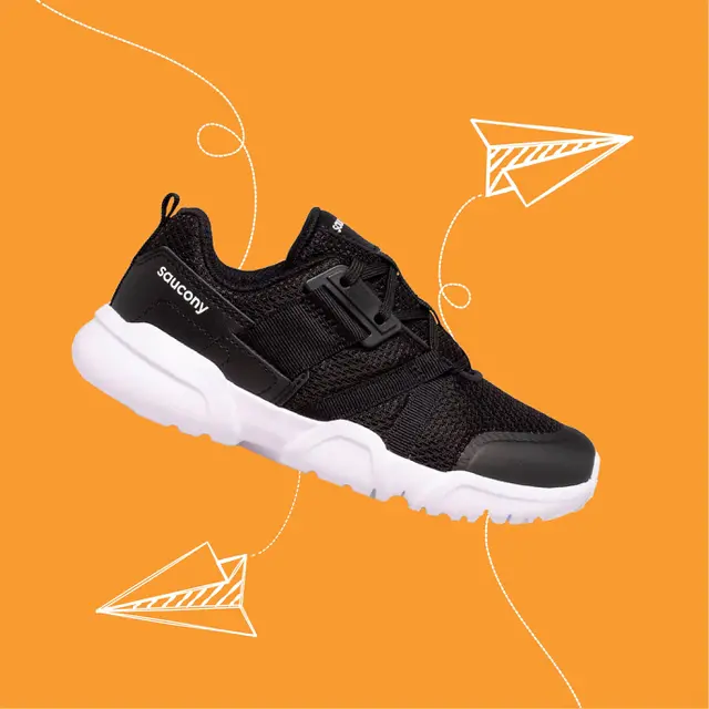 Mempersiapkan Sekolah PTM Terbatas, Siapkan Sepatu Sekolah yang Trendi untuk Si Kecil